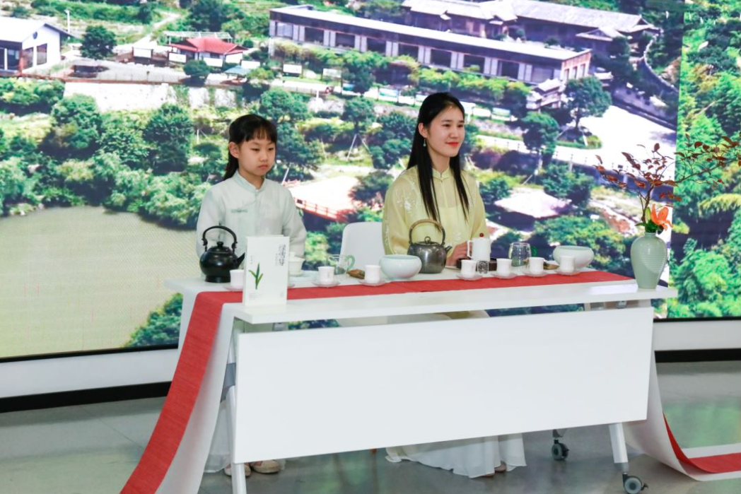 “Foreign Talents in Shanghai ”Salon Opening Ceremony 2021 Held(图9) “Foreign Talents in Shanghai ”Salon Opening Ceremony 2021 Held(图9)